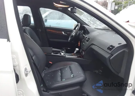 2010 Mercedes-Benz C 300 Luxury/Sport from USA, damaged, VIN WDDGF5EB7AF453850